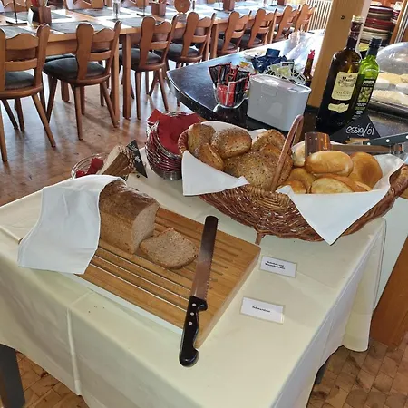 Hotel Gaestehaus St. Martin