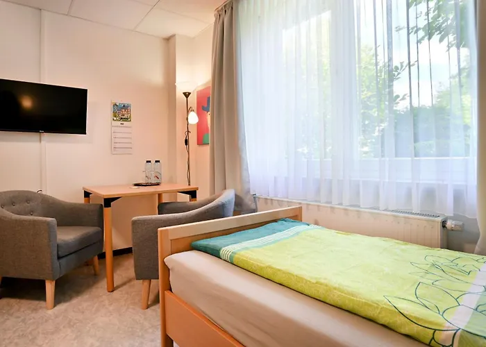 Gaestehaus St. Martin ウルメン