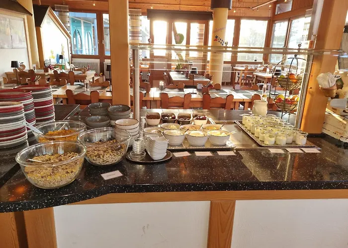 ホテル Gaestehaus St. Martin ウルメン